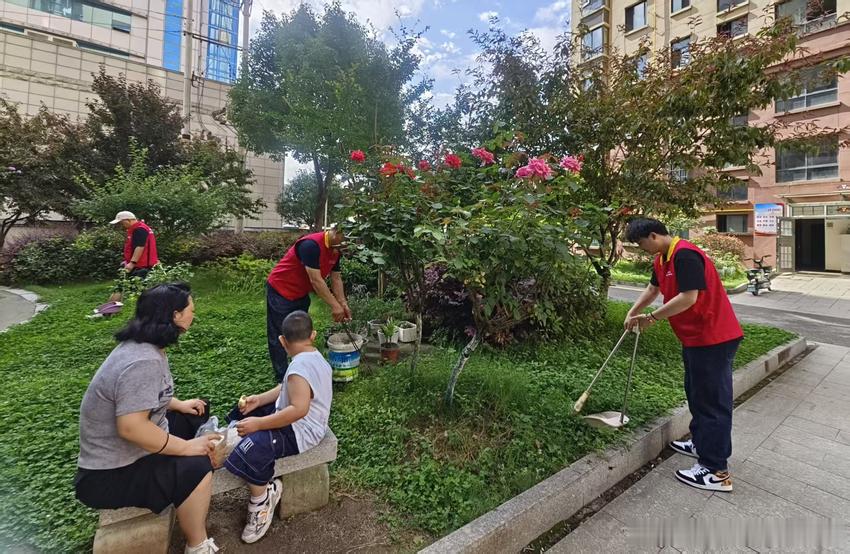 房县 房县创文办：深化小区环境治理 助力文明城市创建提质增效十堰爆料 房县新闻网