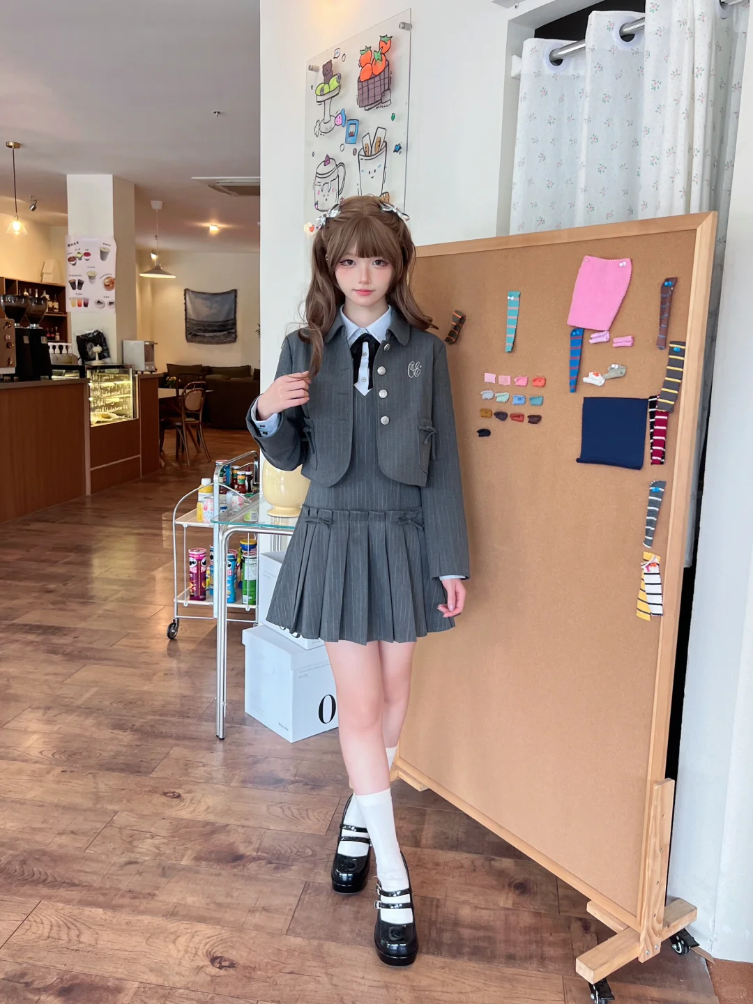 韩国女高放学💼！好优雅大小姐