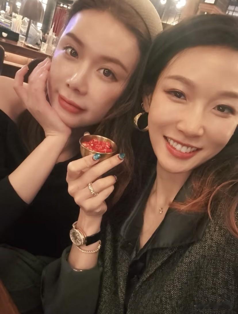 过剩的学历和专业还有优势吗?人生漫长，其实不过两道门：宽门和窄门。

所谓宽门，