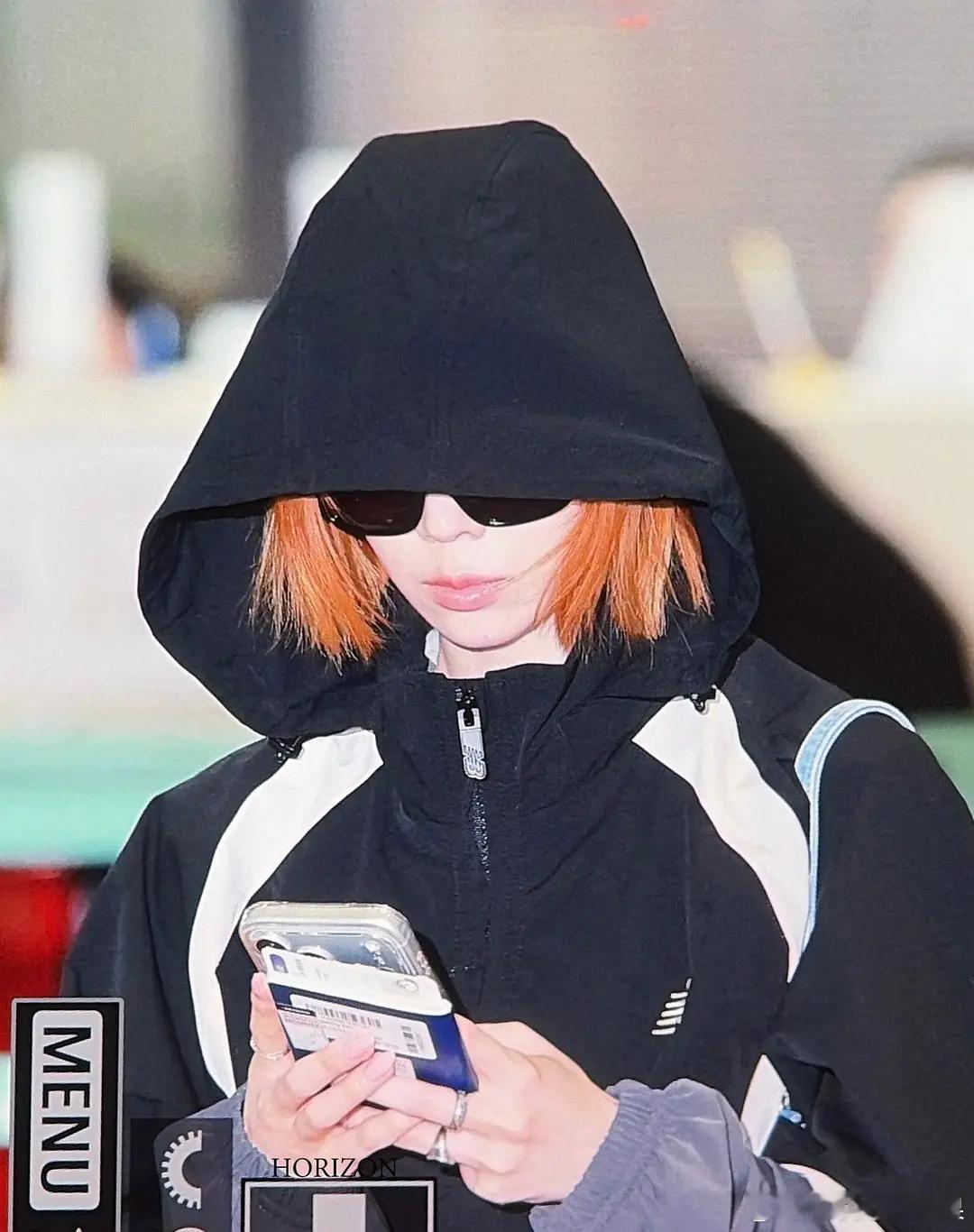 田柾国金冬天被外网粉丝扒出 疑似戴情侣对戒 来看看锤不锤 