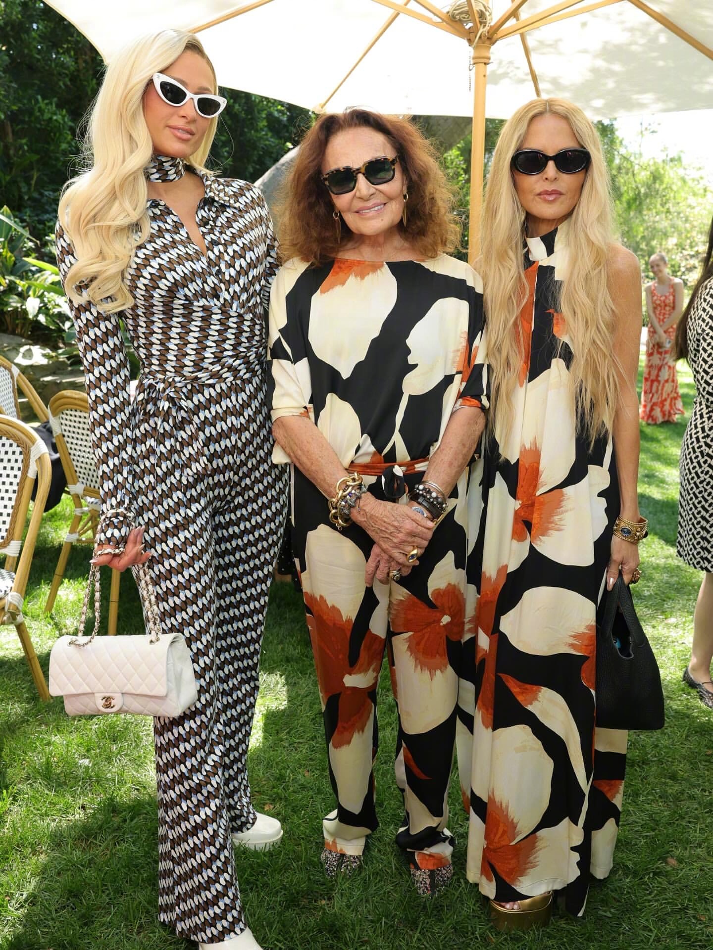 出席时装设计师DVF（Diane von Fürstenberg）奥斯卡提名午宴