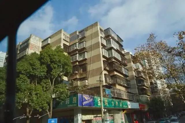 中国气候最舒服的城市，冬无严寒、夏无酷暑，普通人家都不装空调

别人家三伏天空调