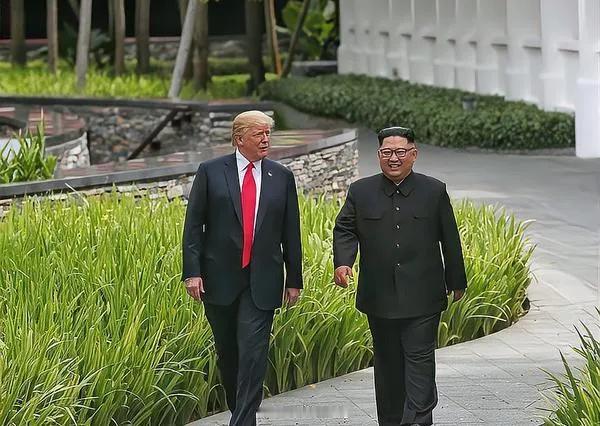 美伊协议基本敲定，美国账房先生贝森特喜形于色。6月24日接受美国CNBC采访时掩