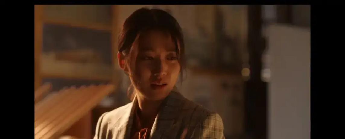 真正的高手，道歉时都在表白。
 
李佳叫住庄图南，不是简单说“对不起”。她先撕掉