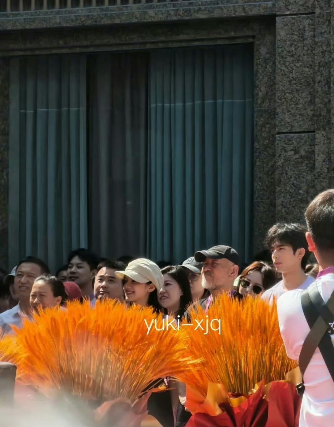 张婧仪宋威龙同框路透张婧仪宋威龙开机同框路透张婧仪宋威龙同框路透，期待苗靖陈异 