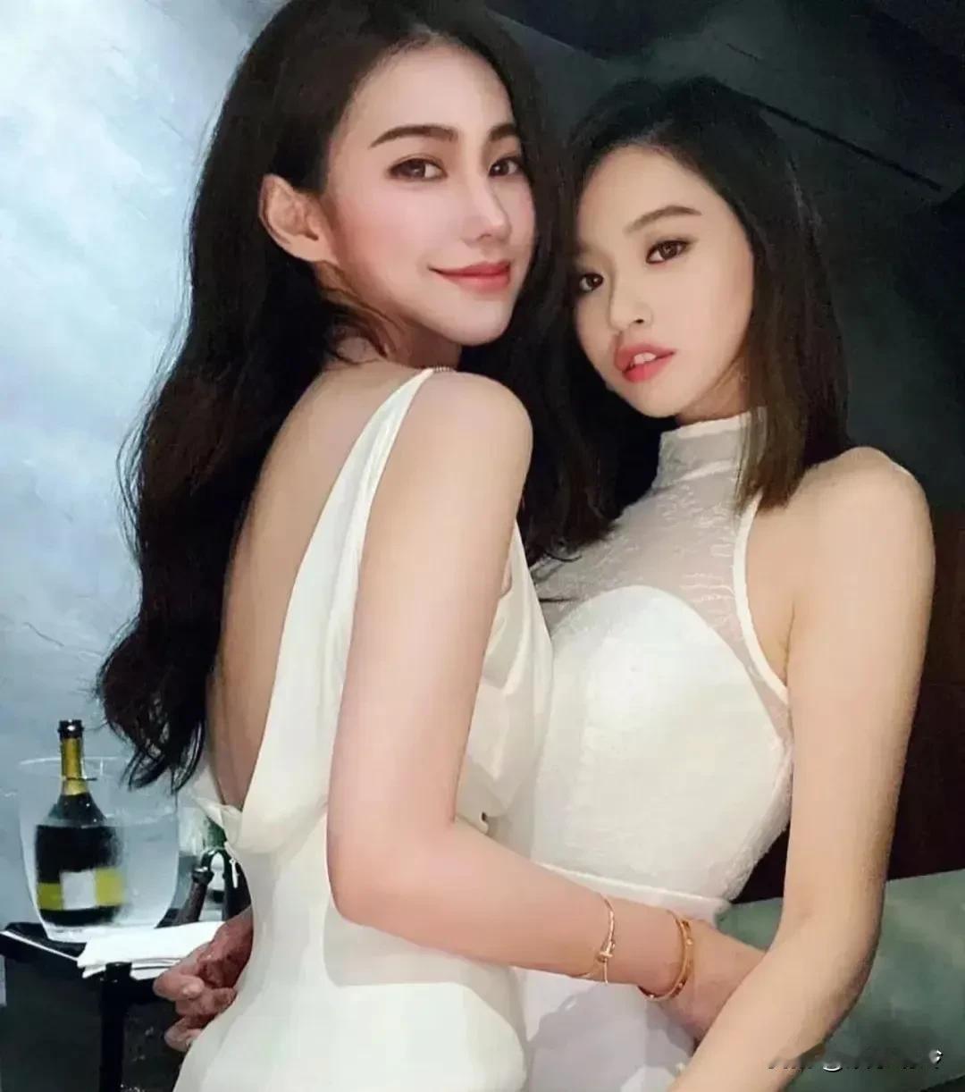 马筱梅太有福气了！不但嫁了个好老公，婆婆也对她非常好。

张兰在直播时表示，自己