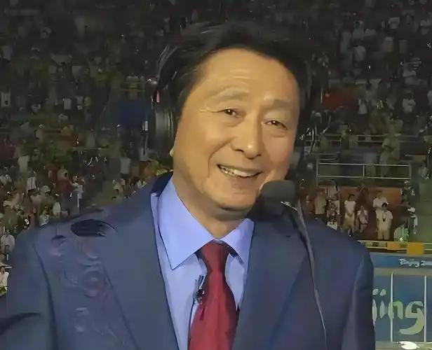 这大概是中国父母最扎心的宿命！87岁宋世雄用晚年写照说明白：拼尽全力把一双儿女培