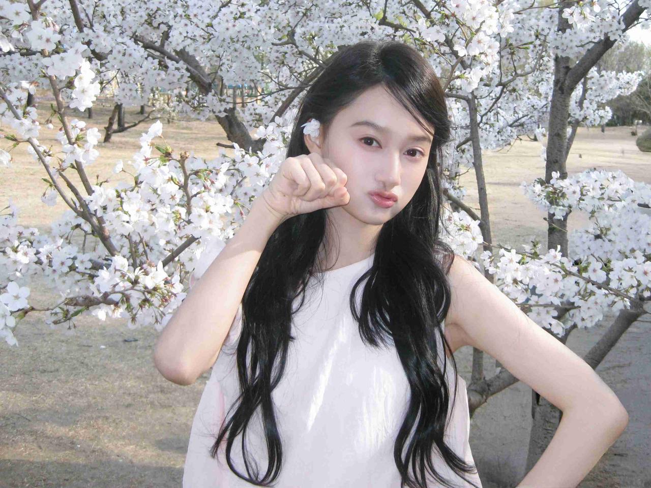 我的今日状态：😁轻松愉快
我这里的天气：☀️晴天