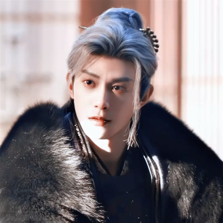 没认出来这是邓凯邓凯你在逐玉里也太帅了吧我真不行了 ！！ 