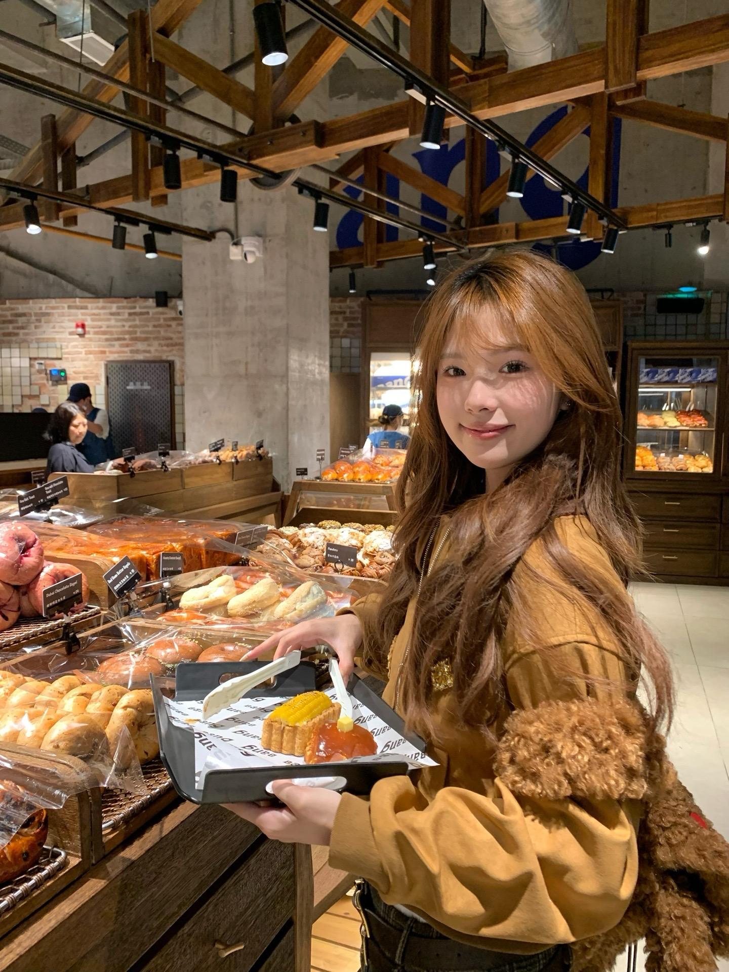 最喜欢吃小面包了🥨