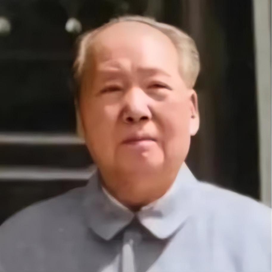 [微风]1975年，已经82岁高龄的伟人突然问身边的人：功德林里，还有国民党战犯