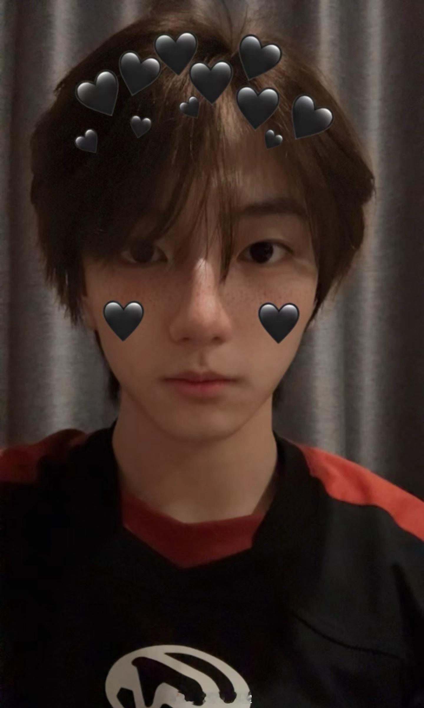 穆祉丞啥意思有人跟我一样觉得穆社丞啥意思这话题特别粉圈连续剧吗？CP粉觉得他在暗