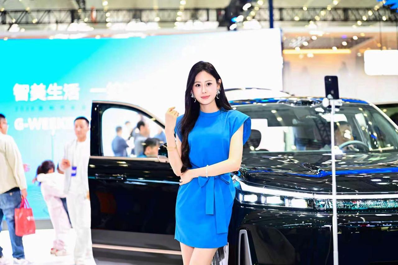 2026西安国庆车展现场拍摄美女车模。车展名场面 车展随拍 车展名场面 美女车模