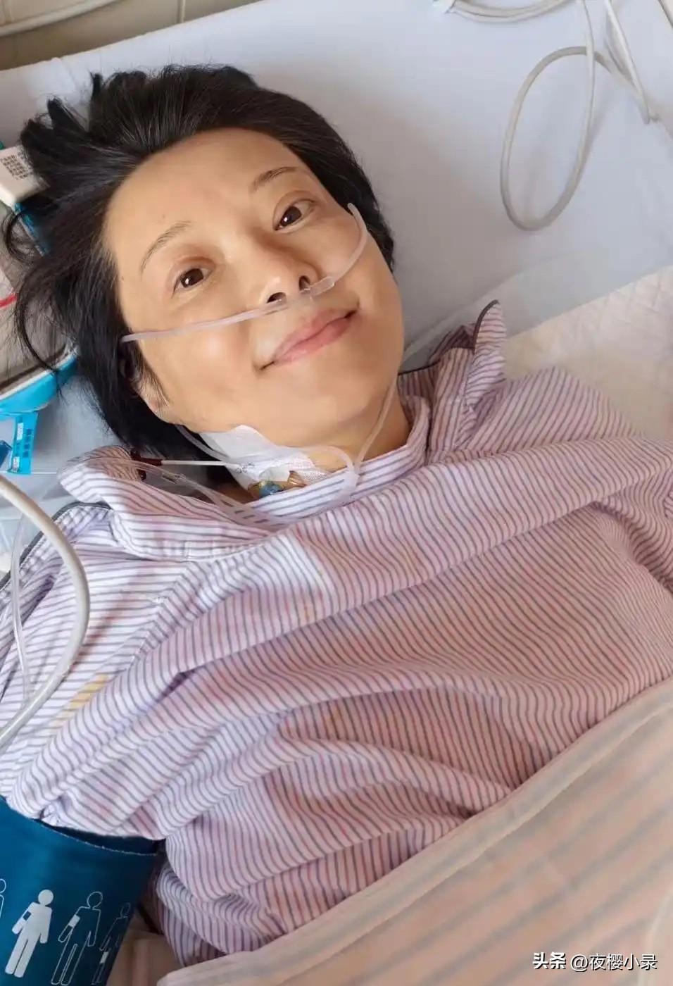 54岁袁立公开上海住院近况，否认患上甲状腺癌，脸色憔悴令人担忧！