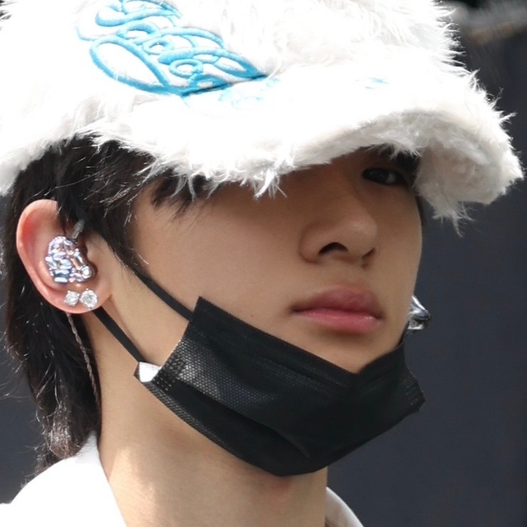 暗中观察 豆豆is watching you…… 