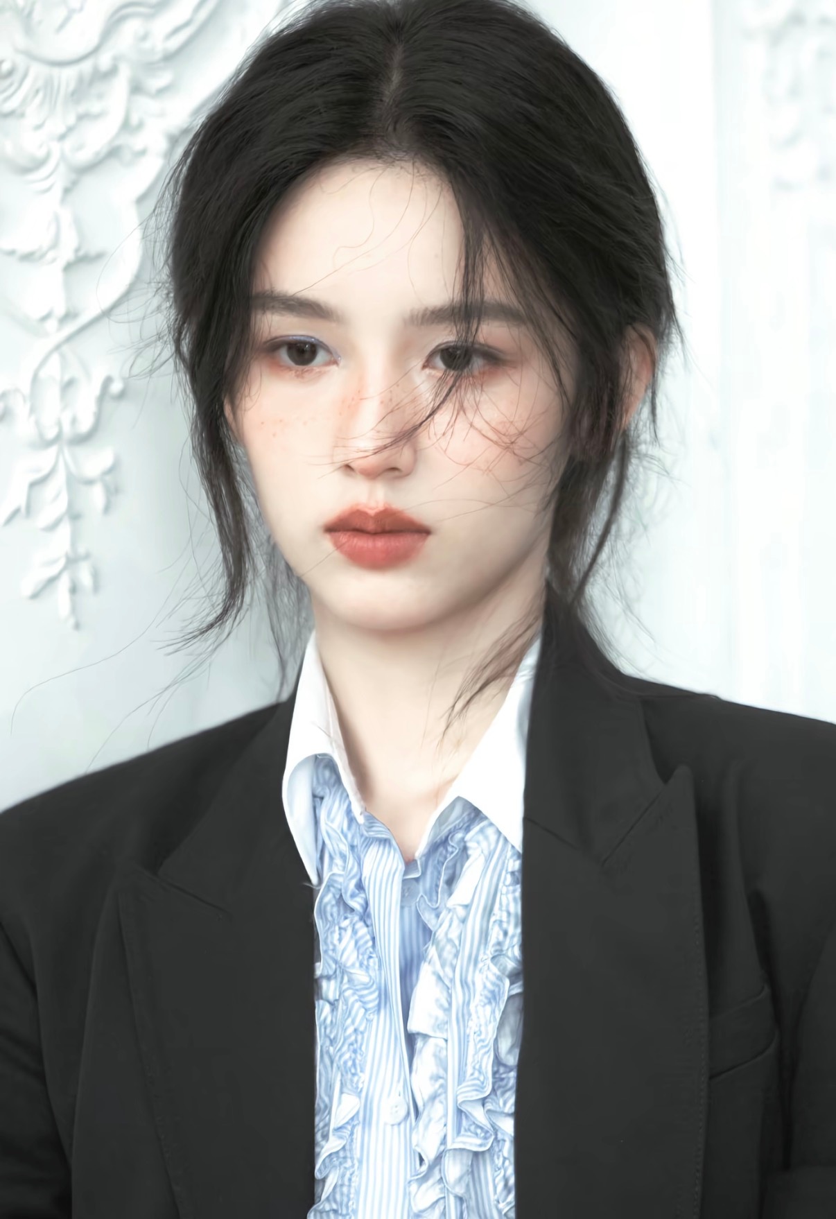 周也疑似分手还是多关注作品，少关注私生活吧姐姐这么美还是独美吧