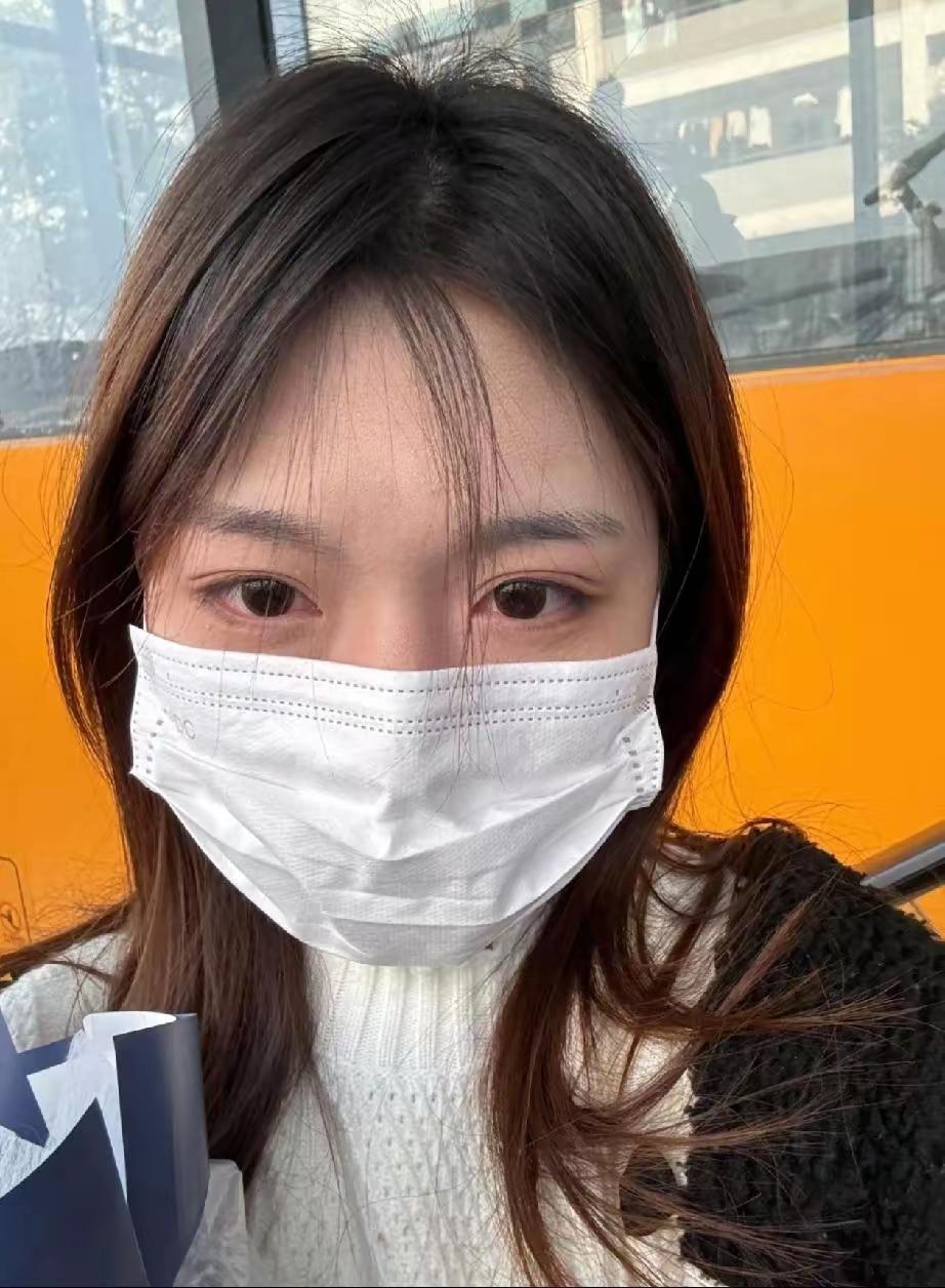 杭州21岁女孩同居9月实录：从甜蜜爱人到免费保姆，你也在“软柿子式付出”里耗尽青