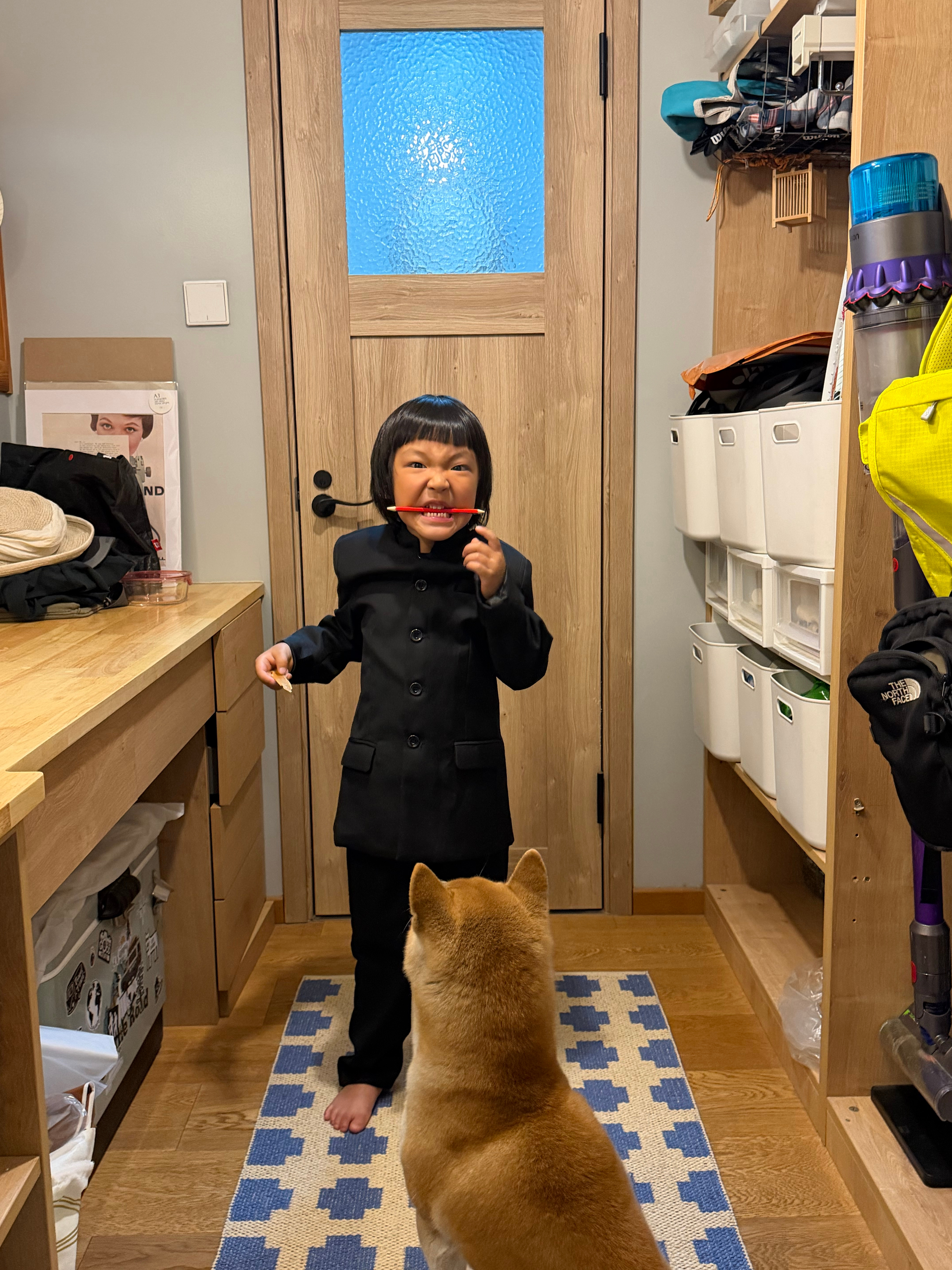 幼儿园中秋活动要穿中式服装，我给他选了一套，打算cos李小龙穿上一看挺像领班大芒
