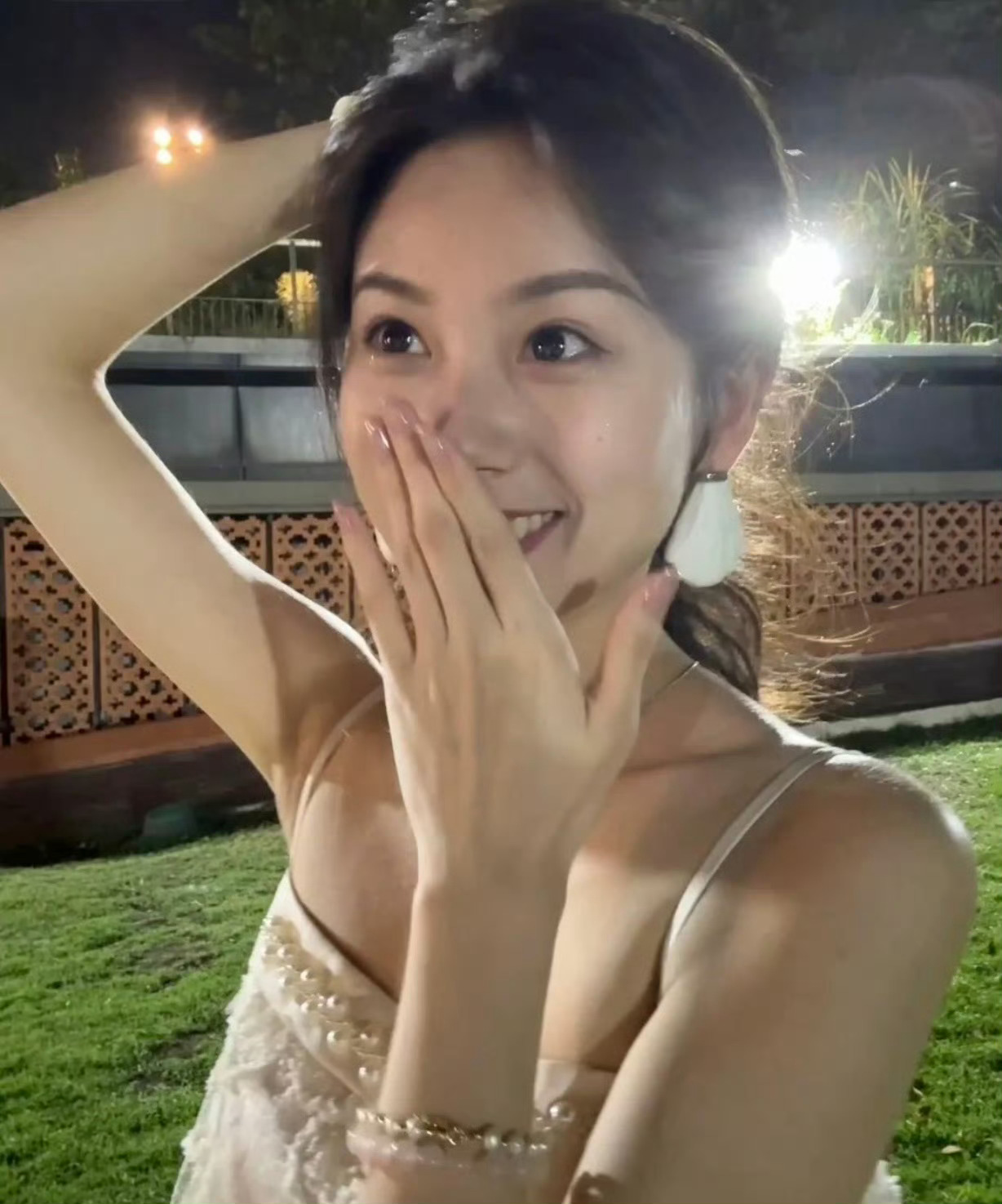 头像… 