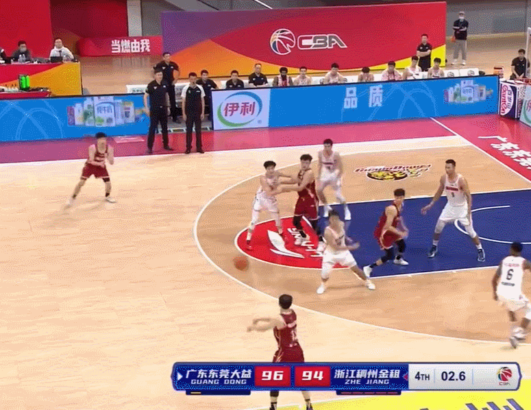 xx队近五个赛季被绝杀次数竟然还没凑齐9宫格别的队还得继续加油努力啊图一：琼斯漂