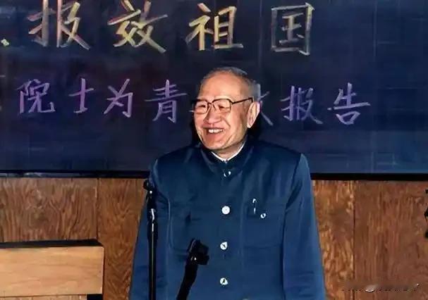 隐姓埋名深耕科研！被国人低估的科学巨匠葛庭燧，用一生报效祖国
 
在中国近现代科