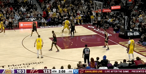 詹姆斯之子布朗尼在骑士的客场拿下个人NBA生涯的2分，#布朗尼老詹# 克城真是詹