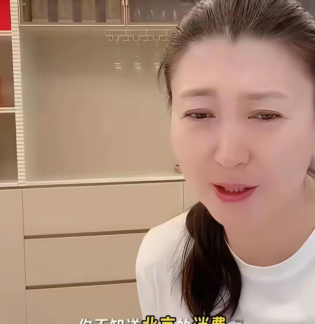 这些年大家都觉得我常上春晚，好像舞台永远为我留着位置。其实真相是，没人邀请，你再