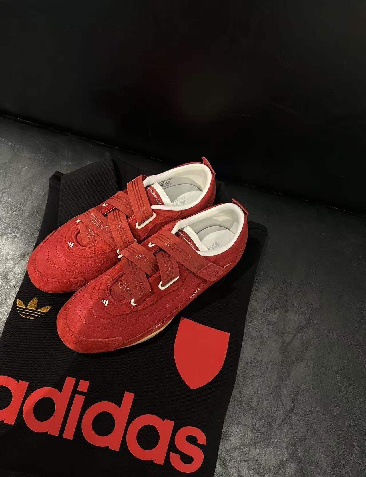 本命红fos芭蕾鞋❤️‍🔥赢麻了⁉️

📍唐山 adidas(滔搏新华东道万