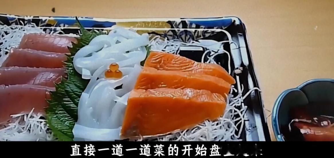 1992年，美国总统老布什造访日本时，在国宴上吃了一道生鱼片后，想到了二战时差点