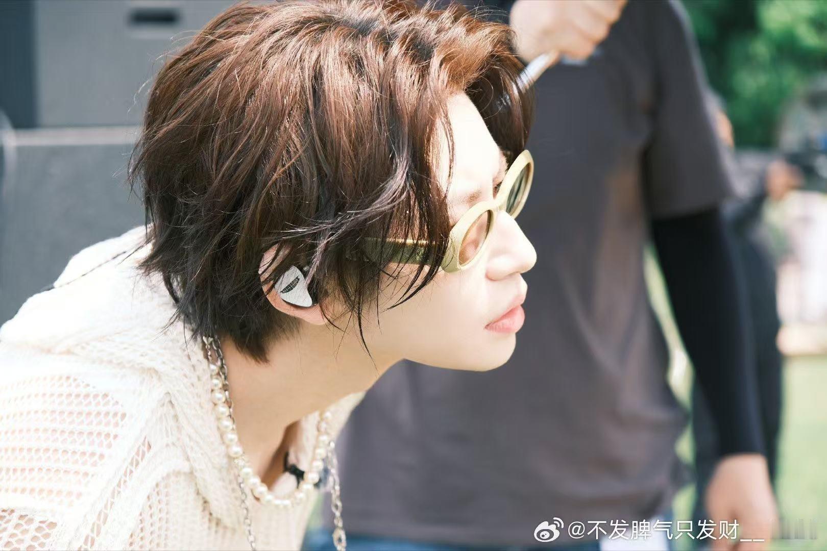 小鬼治好了我的恋爱脑王琳凯这下真成乙游男主了 王琳凯这波操作太乙游男主了：520