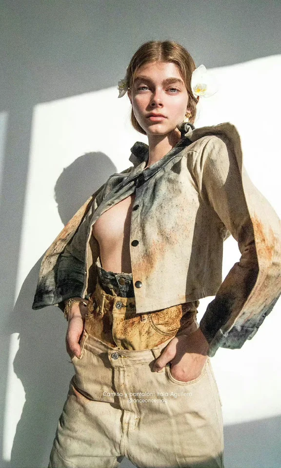 Lauren - ONCE ONCE MAGAZINE