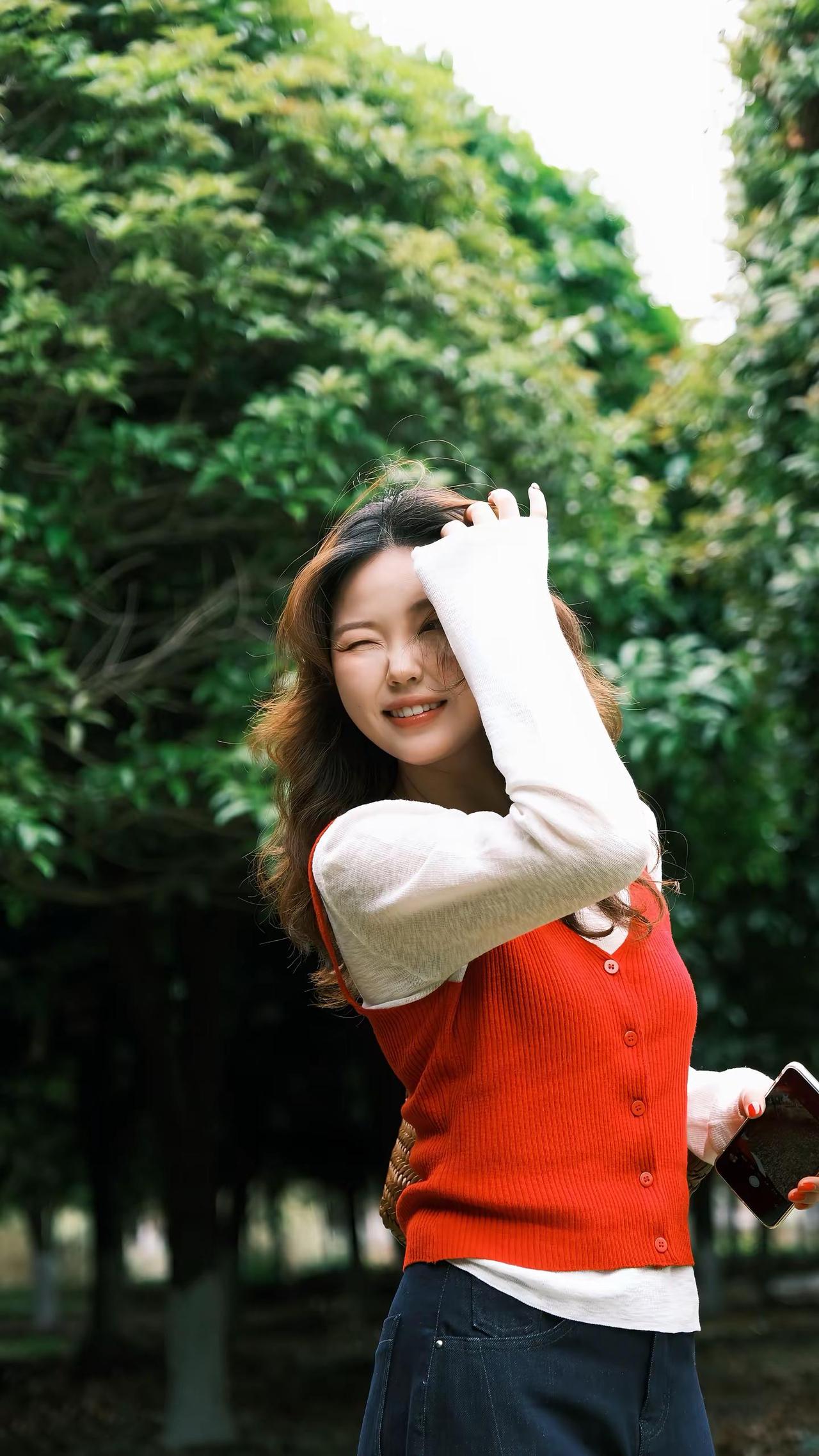 人生荒芜 所以 春天周而复始。热爱生活是一种能力 穿搭 春天