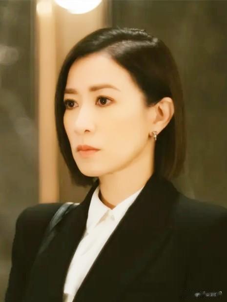 Man姐自救得罪3波人，方太迟不转身就是答案...

Man姐自恃能力强悍，想要