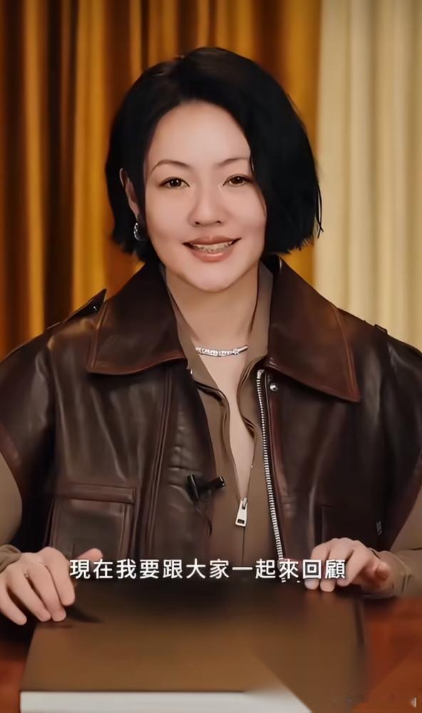 小S把自己活成了大S的替身？连眉毛都动了。  造型师Keven亲口说，她现在要求