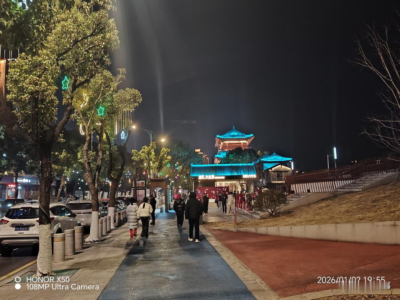 记录我的20262026年1月2日长江岸边《浔阳楼》夜景欣赏