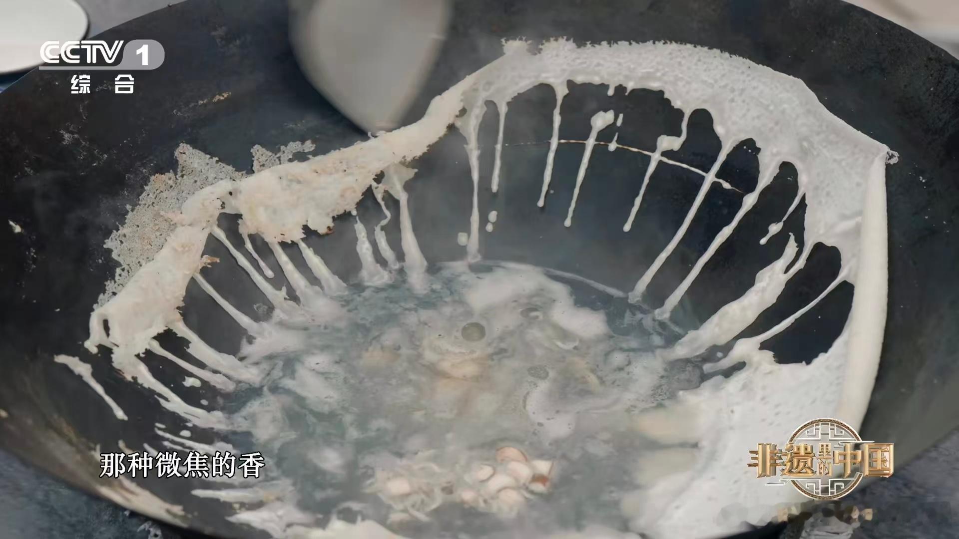 原来福建荔枝肉里没有荔枝福州人的早餐真的很有特色，鼎边糊妥妥是早餐里的核心，用蚬