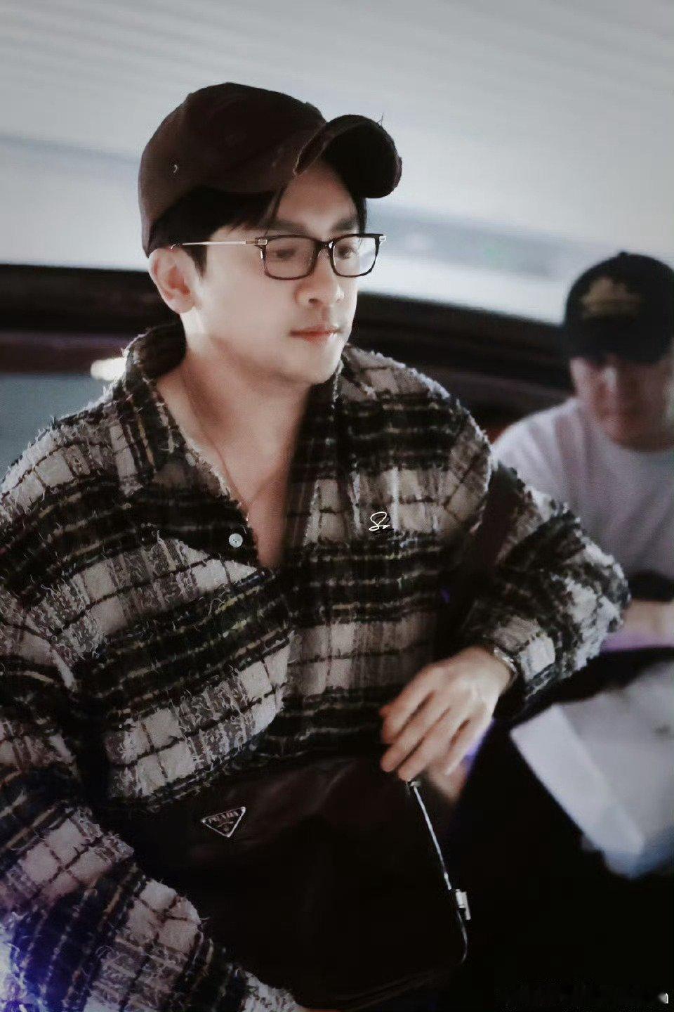 苏有朋三年上芒果3档王牌音综声生不息 苏有朋芒果音综履历超亮眼！2022《披荆斩