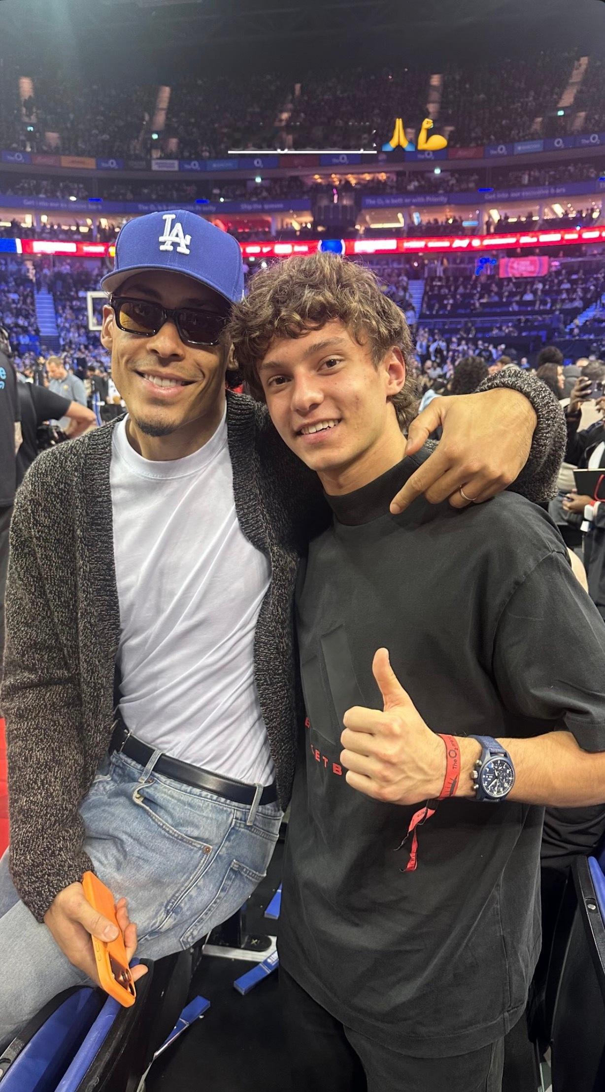 次元壁又破了，安东内利和范戴克合影📸NBA伦敦赛灰熊vs魔术的比赛，安东内利和