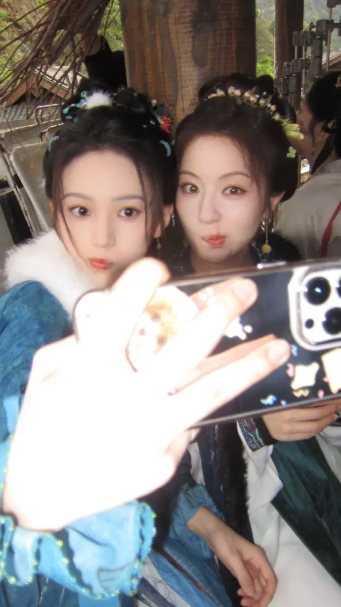 好萌啊