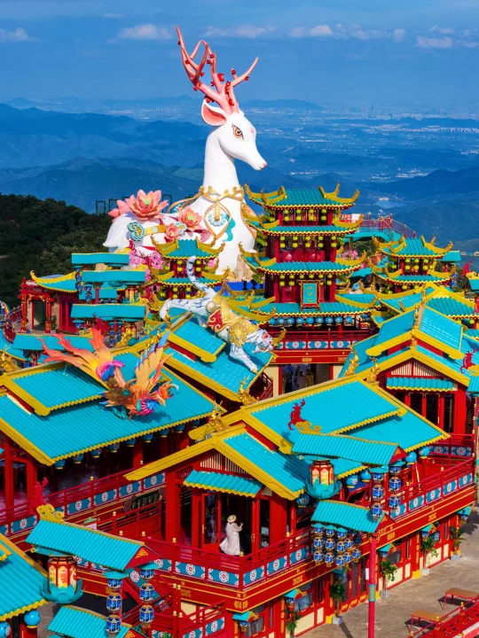 太震撼了❗️在1168米的云端找到书里的仙侠镇