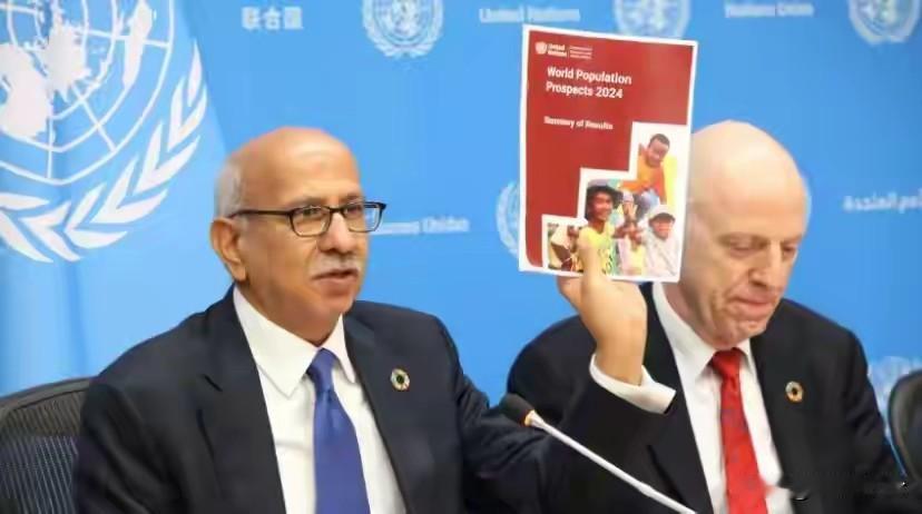 警醒！联合国预警:中国人口或从14亿降到5.2亿，这可不是危言耸听。现实数据很扎