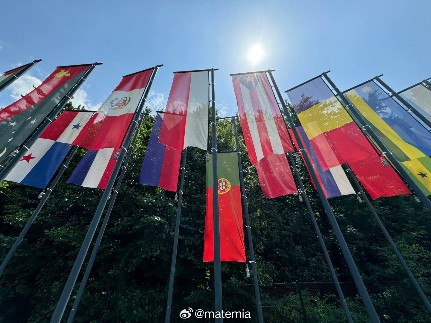 国际足联宣布，2025世俱杯 四分之一决赛将举行一分钟默哀仪式，以纪念因车祸不幸