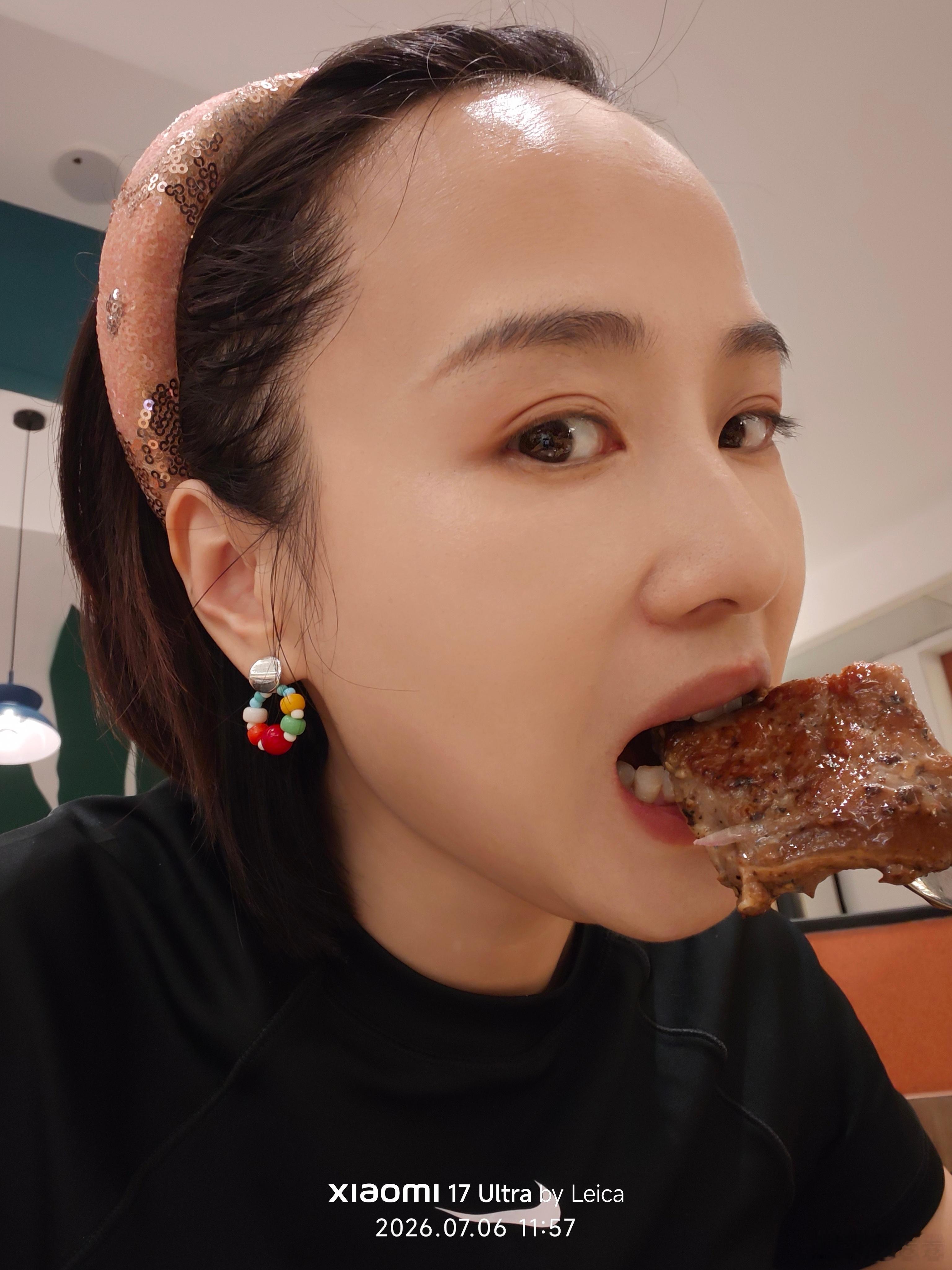 真香！隔壁桌是拍探店视频的……付卷卷付卷卷