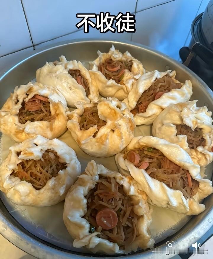 都说今年钱不好挣，我跟你说你就是懒，你要是早上卖个早点，中午跑外卖，下午跑滴滴，