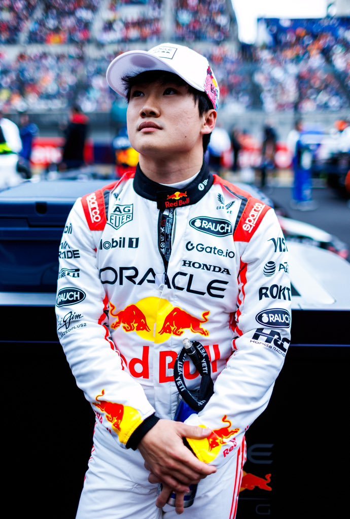 角田更新社交媒体一切还没有结束得知2026年我将无缘正式比赛席位，这对我来说无比