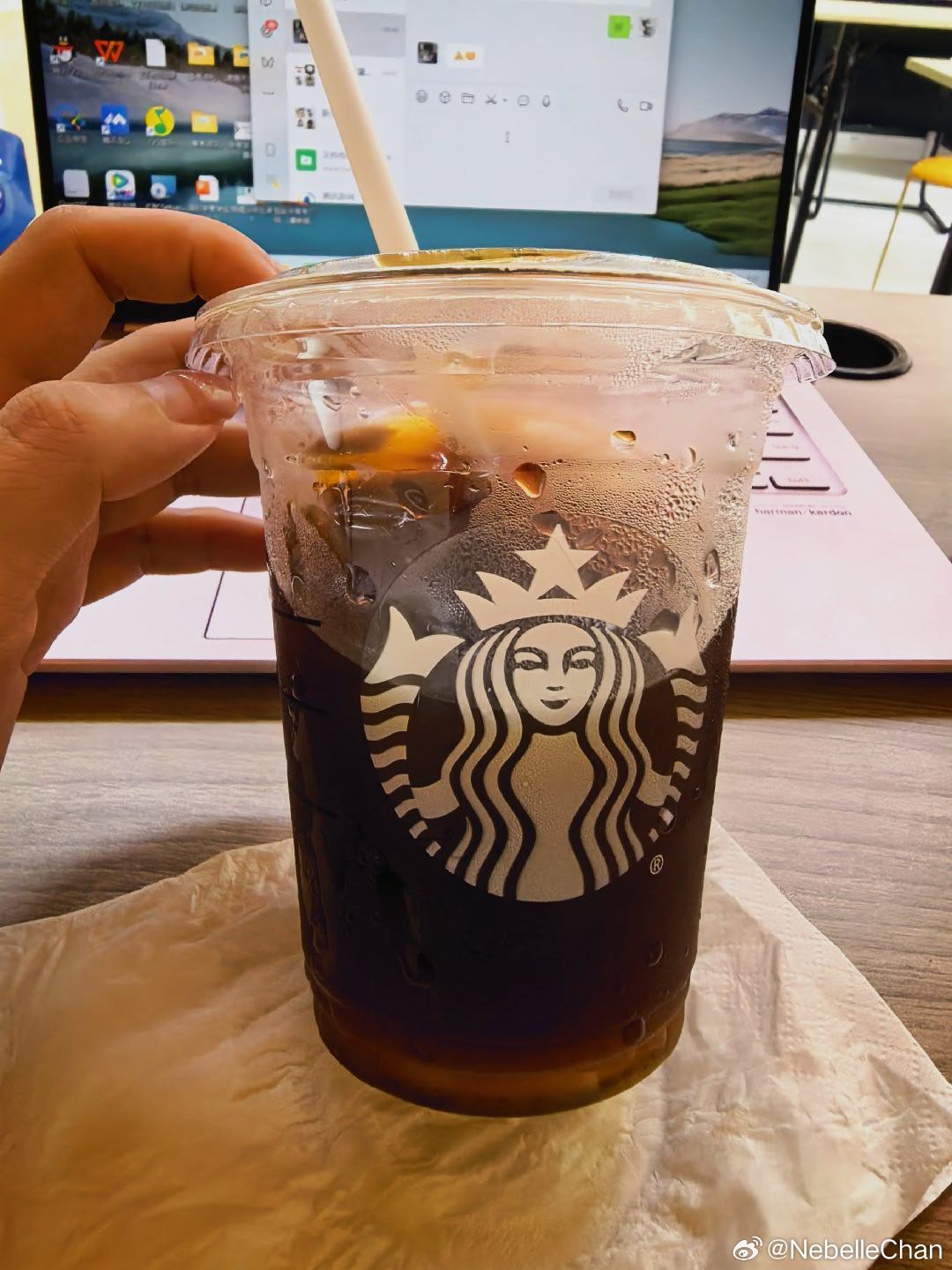 我什么苦都能吃、唯独吃不了感情的苦要命的痛、动什么都好，别动情。 