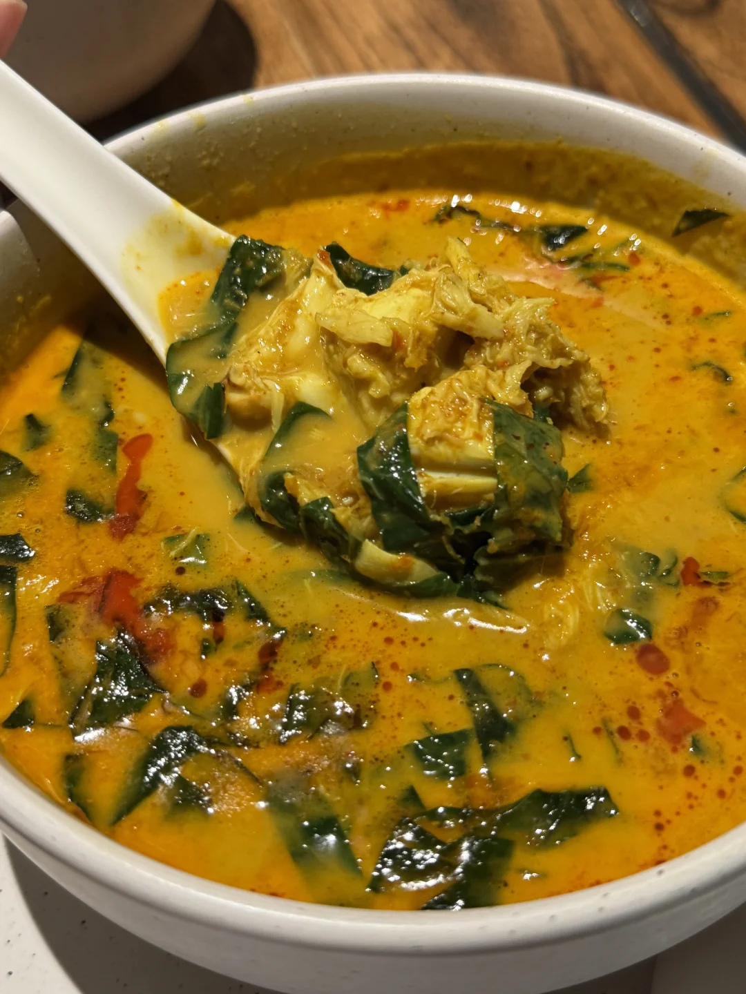 在曼谷龙马大酒店吃到一碗很上头的蟹肉咖喱