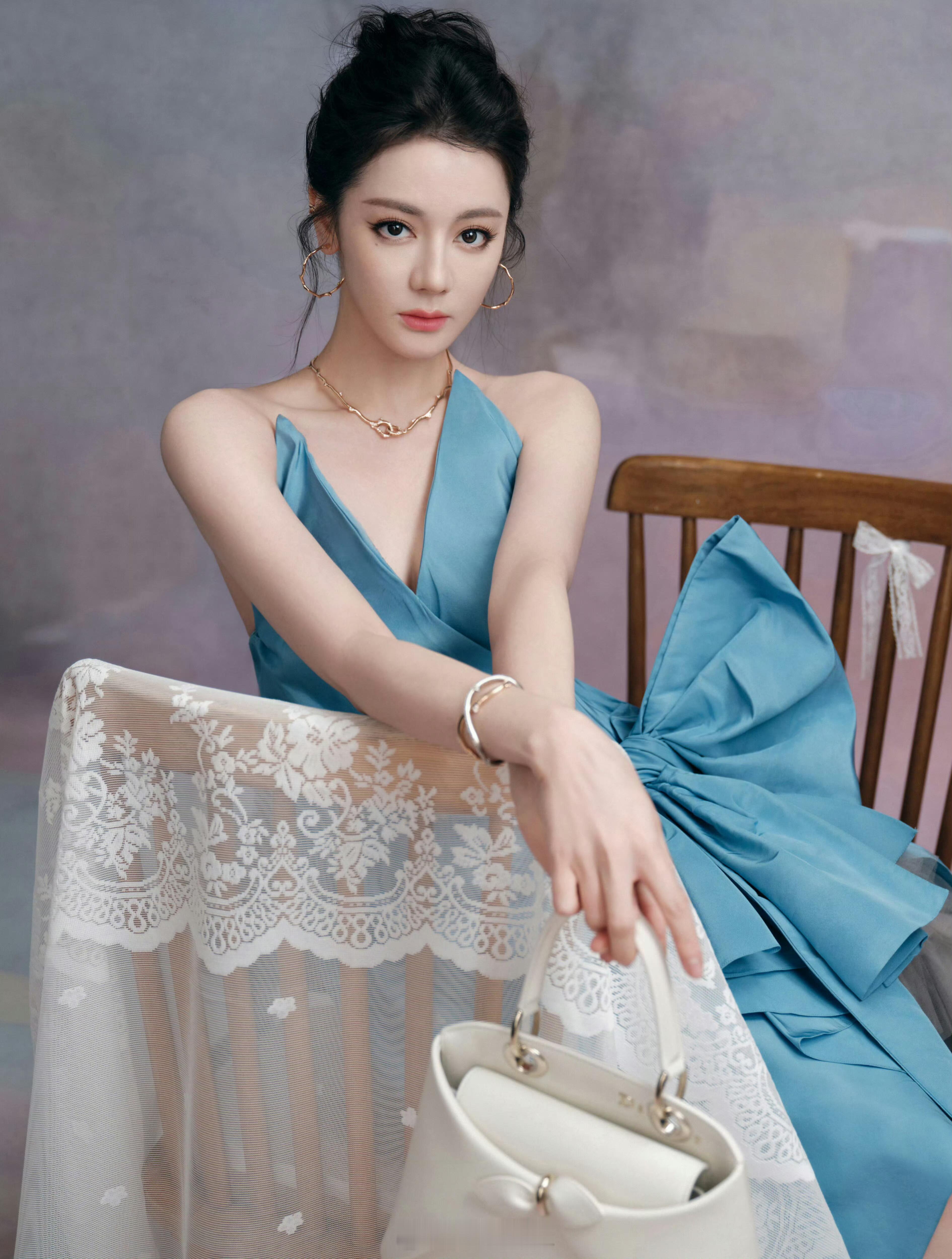迪丽热巴 