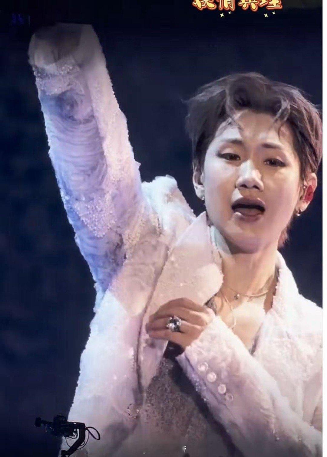 汪苏泷真把我们当外人 总结：你可以永远相信汪苏泷的演唱实力，但永远别想轻易看到他