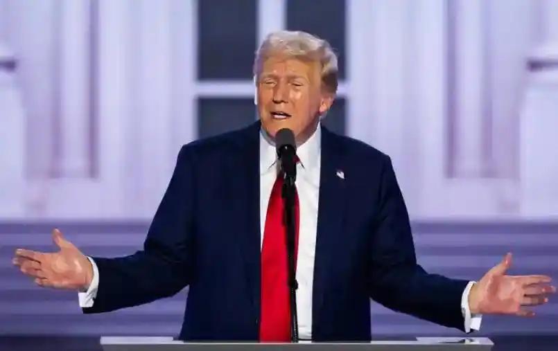 拜登的对华战略是，拉盟友组建强大的联合阵营围堵中国！而特朗普对华战略则是，杀盟友